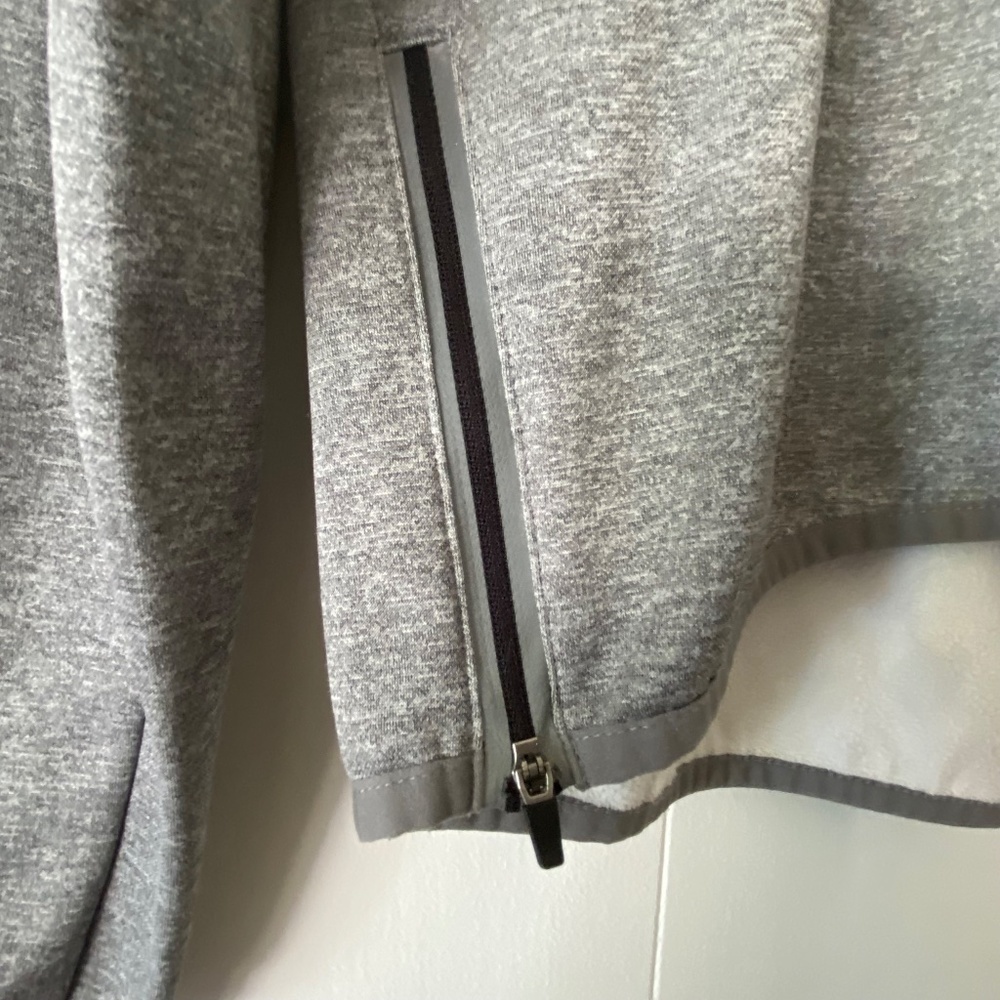 RBX high low hem cowl neck running jacket with size reflectors and zippers sz M - Picture 3 of 9